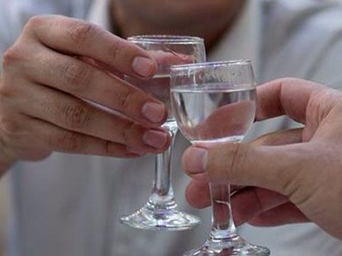 Spirtli içki içən şəxs ORUC TUTA BİLƏR? - Cavabı...