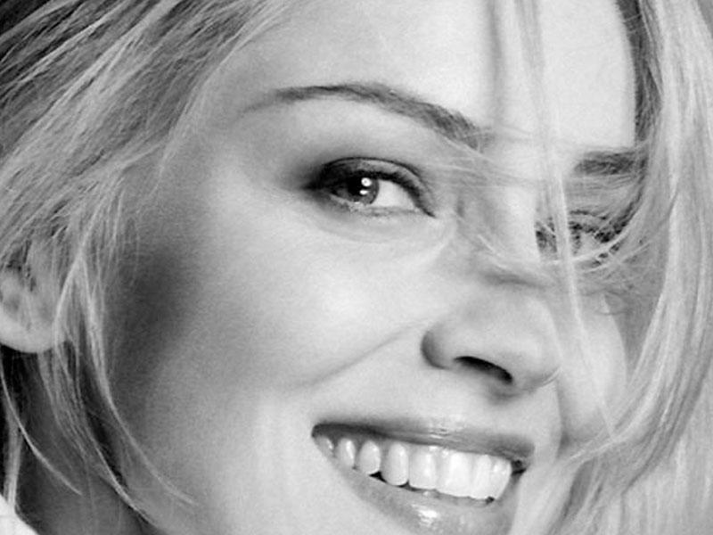 Şeron Stoundan İNANILMAZ SÖZLƏR: Heç bir kişi bunun qarşısında tab gətirə bilməz və cinsi yaxınlıq...