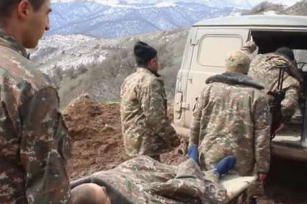 Армянский военнослужащий тяжело ранен сослуживцем