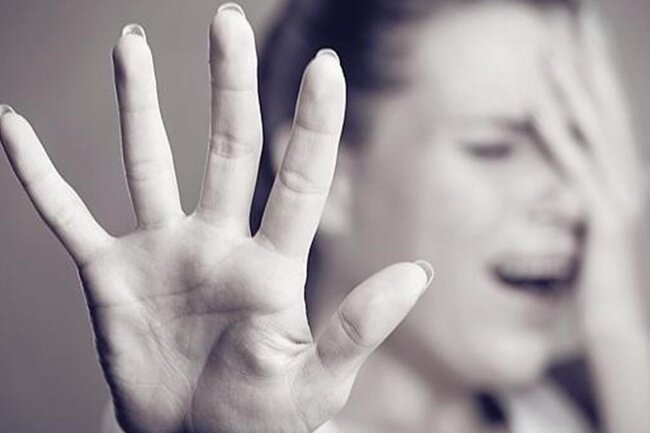 Bakıda sosial şəbəkədə kişidən qadına qarşı İYRƏNC HƏRƏKƏT