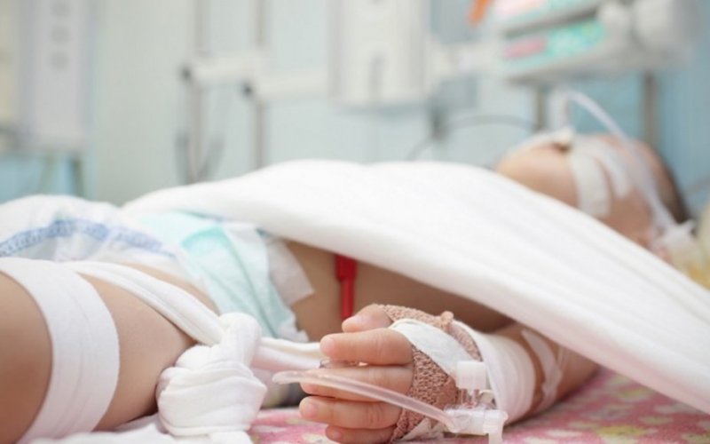 “MediClub həkimlərinin məsuliyyətsizliyi üzündən övladım boğulurdu...”- Ananın dedikləri dəhşətə gətirir