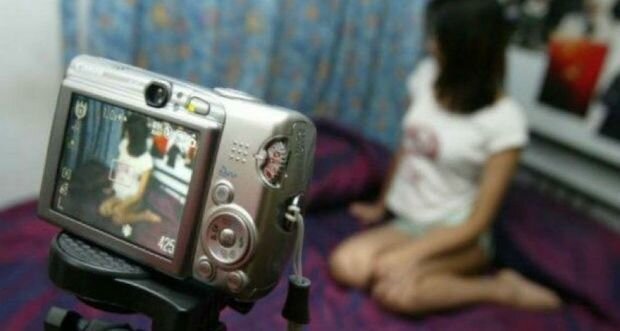 Gizli eşq yaşayan qadını rüsvay etməklə hədələdi, pullarını aldı - Bakıda