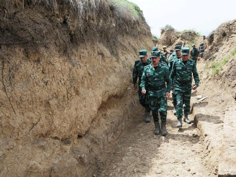 Elçin Quliyev təmas xəttində - FOTO