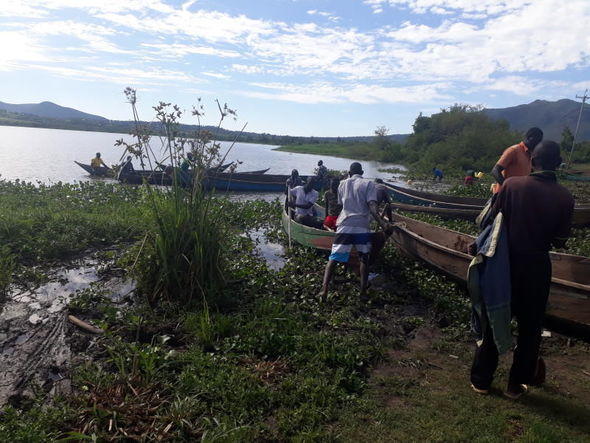 İki nəfəri timsah parçaladı - FOTO