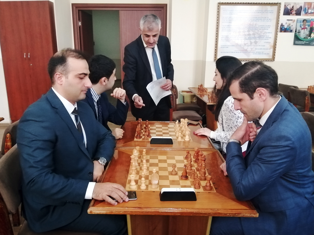 KƏND TƏSƏRRÜFATI NAZİRLİYİNİN ƏMƏKDAŞLARI ARASINDA ŞAHMAT TURNİRİ BAŞA ÇATIB