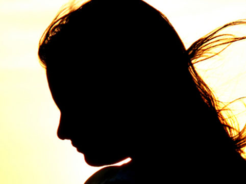 Bakıda 11-ci sinif şagirdi olan qız itkin düşdü