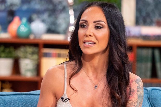 Привлекательная внешность испортила модели жизнь - ФОТО