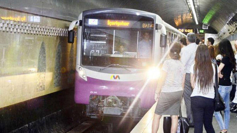 Bakı metrosu gecə saat 04:00-a kimi isləyəcək