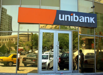 “Unibank”ın qanunsuz önəniş tələblərilə üzləşmiş jurnalist Maliyyə Nəzarəti Palatasına müraciət etdi