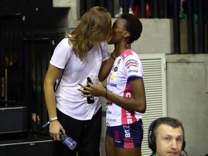 Azərbaycan çempionu lezbiyan olduğunu etiraf etdi