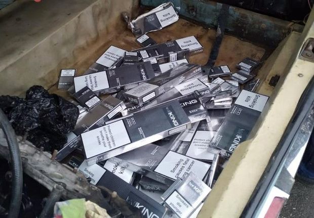 Maşının yanacaq çənində minlərlə siqaret gizlətdi - FOTO