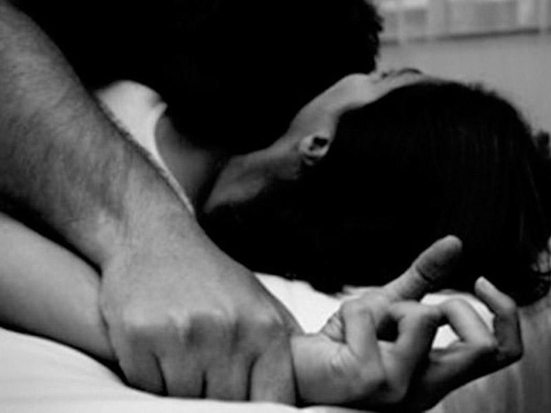 İyrənclik: Arvadını ögey atası ilə cinsi münasibətdə olmağa zorladı - FOTOLAR