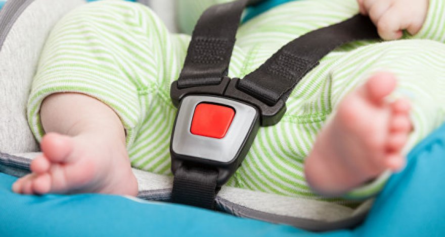 Родители забыли младенца в такси по пути из роддома