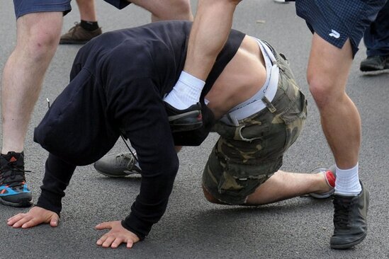 Azərbaycanda döyülən müəllim danışdı : 