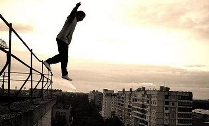 Два самоубийства в Баку