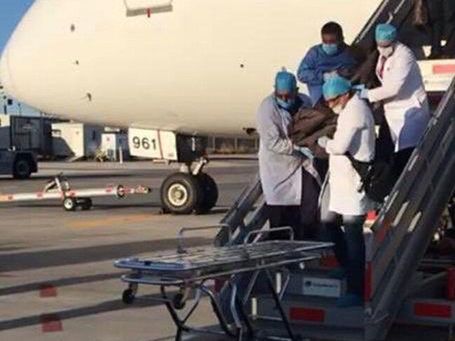 Sərnişin təyyarədə öldü - SƏBƏB - FOTO