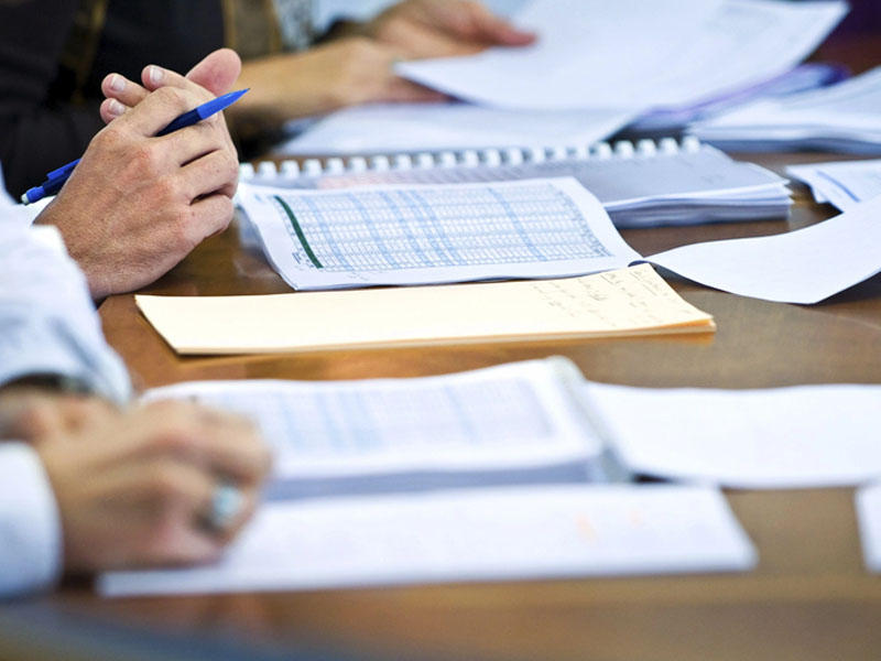 I dərəcə əlillərə qulluq edənlərə Prezident təqaüdünün təyin olunması üçün sənəd qəbuluna başlanılıb - FOTO