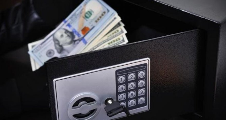 В Баку мужчина инсценировал ограбление собственного дома – ВИДЕО