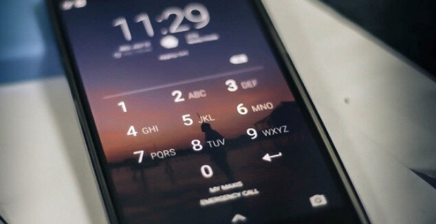 Telefonda 6 saat oyun oynayan oğlan öldü