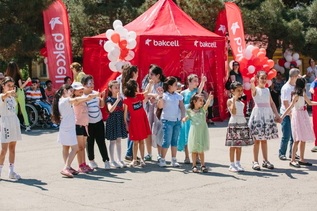 Bakcell “1 iyun”u uşaqlarla birgə qeyd etdi