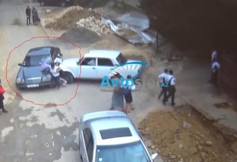 В Баку таксист задавил школьниц - СТРАШНЫЕ КАДРЫ