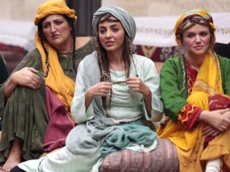 Türk aktrisa oğurluq edərkən kameraya düşdü - FOTO