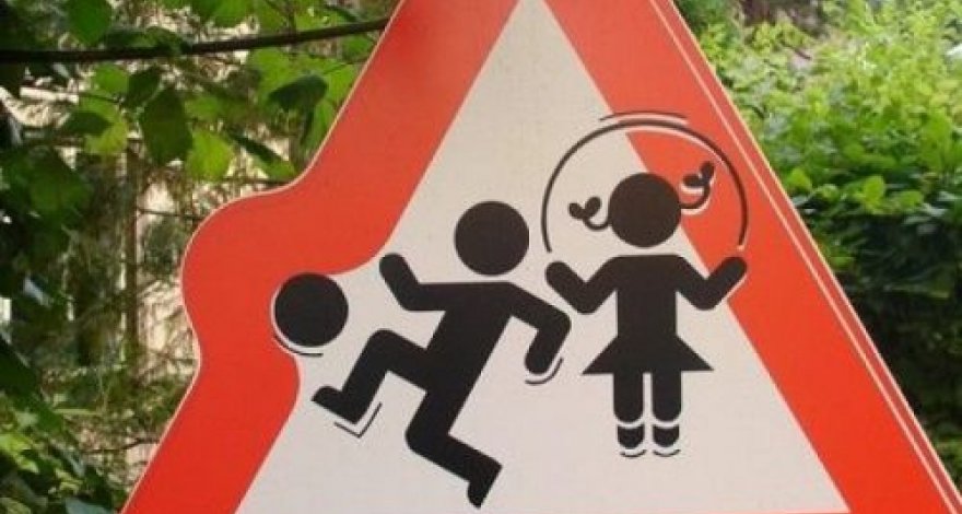 В Джалилабаде автомобиль сбил ребенка