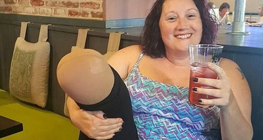 Женщина пролила духи и осталась без ноги