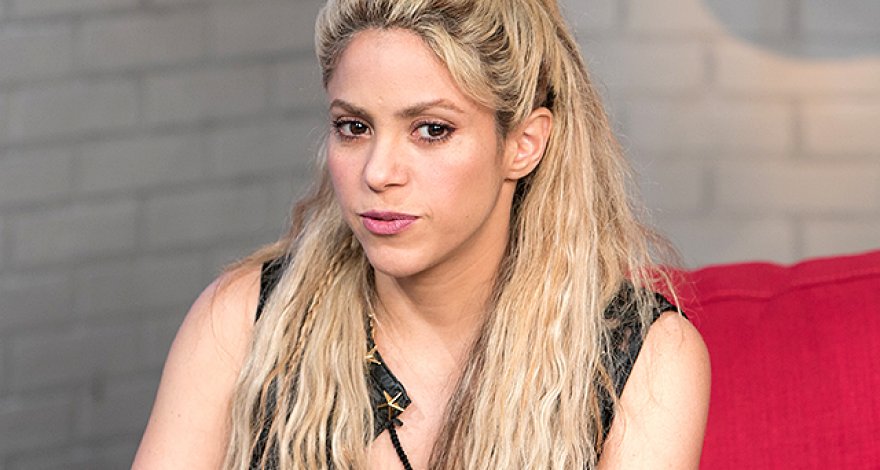 Шакира прислала в суд своего двойника