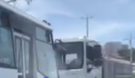 “Protiv” girən avtobusu “Shagman” belə geri qaytardı - VİDEO