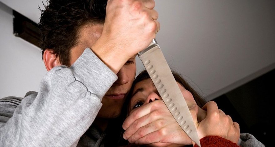 В Баку мать троих детей убита своим любовником