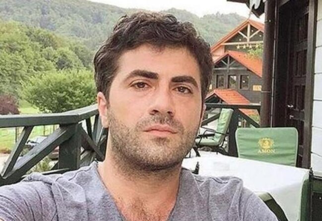 Zaur: