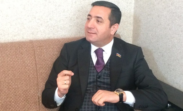 Deputat Mahir Abbaszadə Fond rəhbərliyindən uzaqlaşdırıla bilər – Qardaşının maxinasiyasına görə