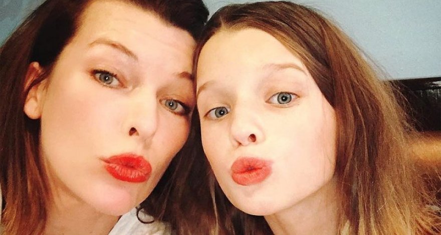 Как две капли воды – дочь Милы Йовович стала копией своей знаменитой мамы