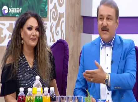 Əməkdar artist yoldaşına XƏYANƏT EDİB: Maşını saxladım, qızlar tələbə idi