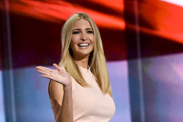 Trampın qızı ildə nə qədər qazanır?