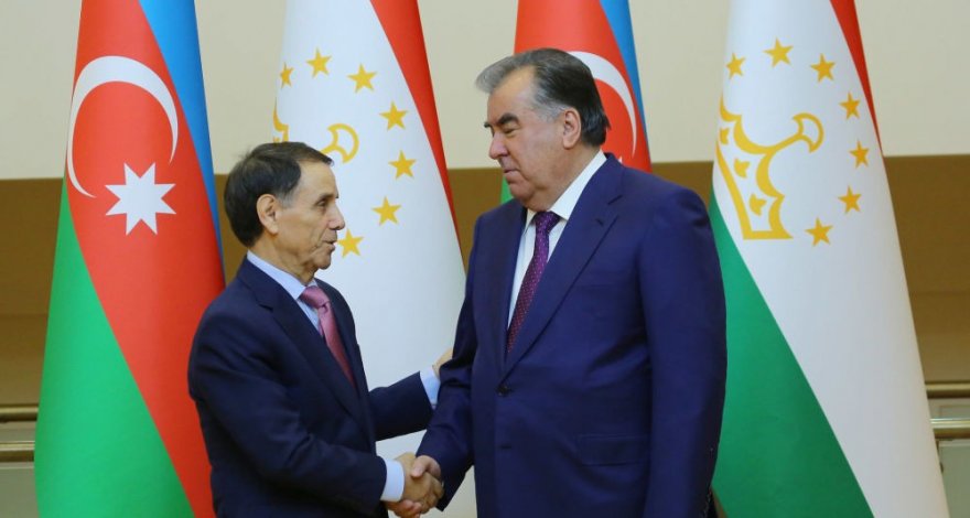 Премьер-министр Азербайджана встретился с президентом Таджикистана