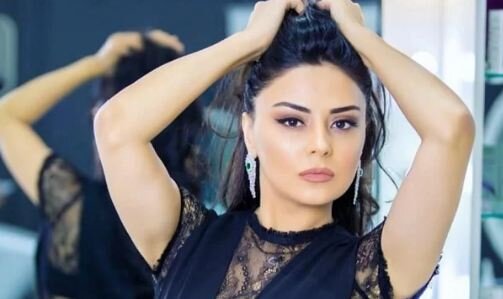Aparıcı Vüsalənin qısa ətəyi — FOTO
