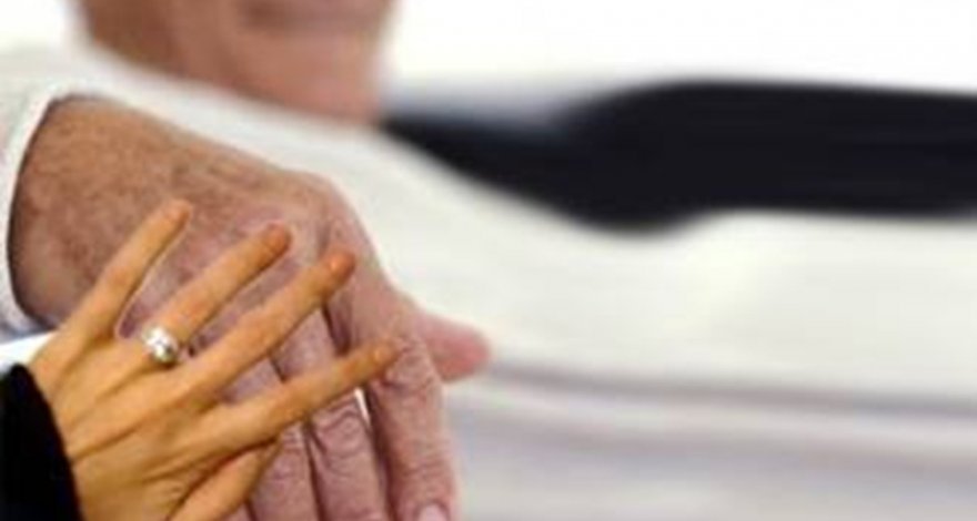 В Азербайджане женщина вышла замуж в 83 года, а мужчина женился в 89 лет