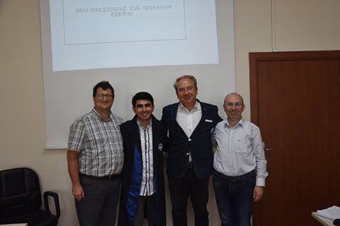 Azərbaycanlı jurnalist tanınmış universitetin məzunu oldu- FOTO