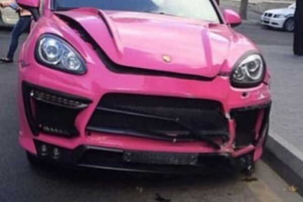 Deputatın “Porsche