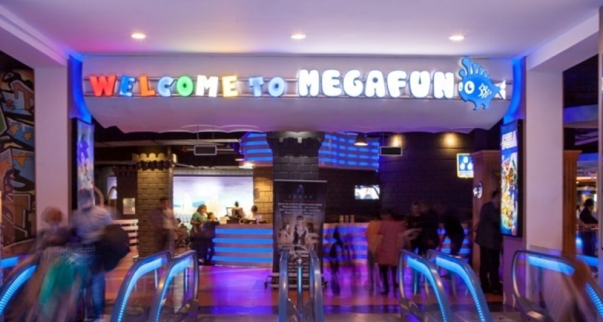 Появились видеокадры момента взрыва в бакинском ресторане – ВИДЕО