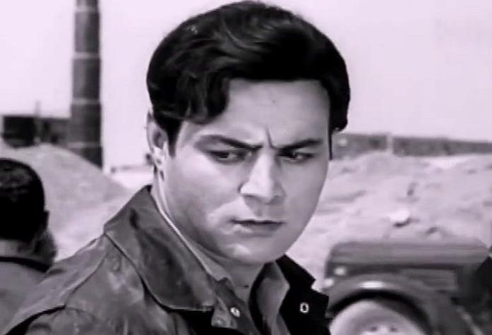 Uşaqlığın son gecəsi-ndə Rüstəm, Əhməd hardadır?-da Əhməd - Bakıdan küsüb gedən sənətkarın FACİƏSİ