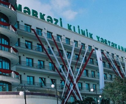 Mərkəzi Klinikada 1 yaşlı körpənin analizində dəhşətli SƏHV – Həkimləri də çaş-baş salan laboratoriyalar
