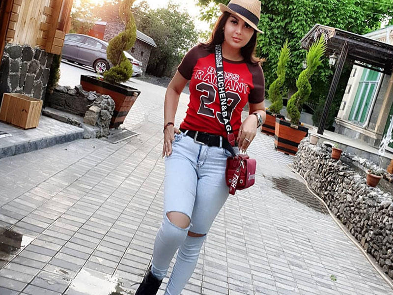 Təranə Qumralın özündən gözəl qızından YENİ FOTOLAR