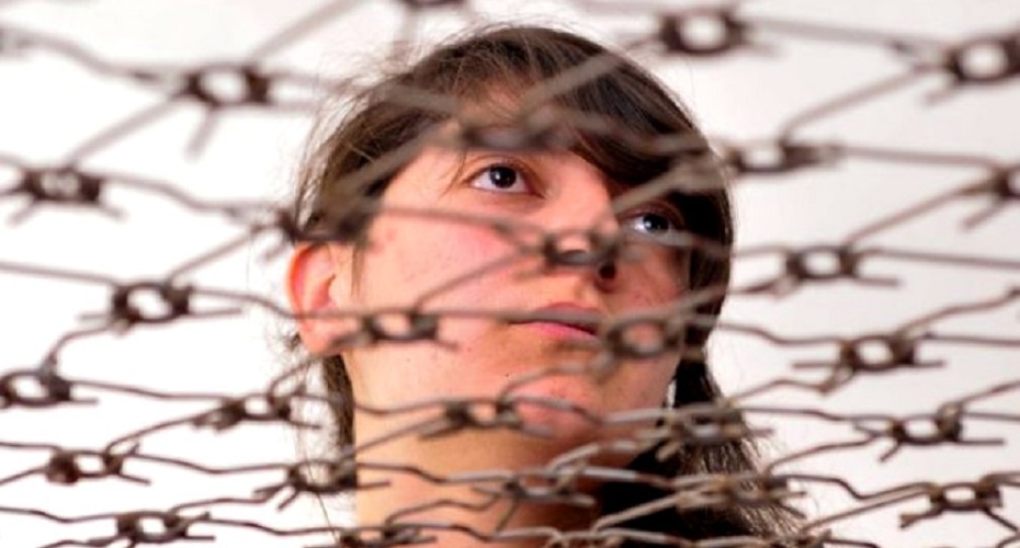 Qardaşı tərəfindən zorlandığını iddia edən qız bakirə çıxıb - “Qusarlı qız”ın əsl hekayəti