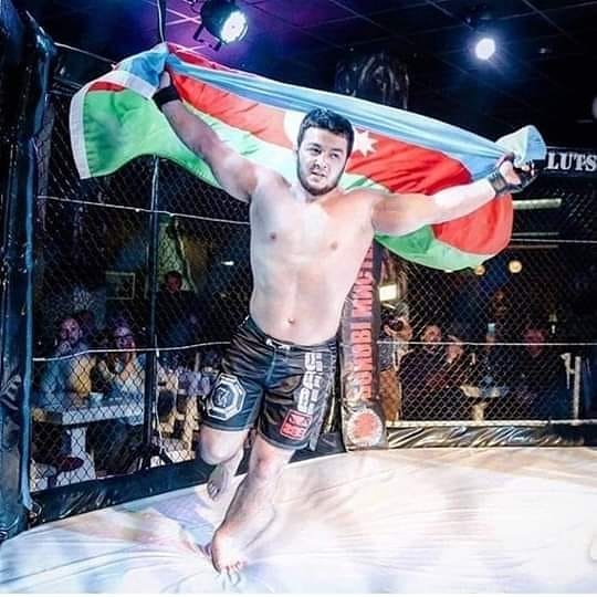 Dünya çempionunun dünyasını dəyişdiyi qəzanın videosu: Qarşı yola çıxıb - VİDEO