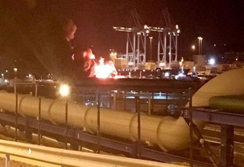 Сильный пожар на судне SOCAR в Турции - ЕСТЬ ПОГИБШИЙ, МНОГО ПОСТРАДАВШИХ