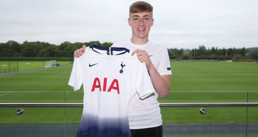 «Тоттенхэм» подписал первого игрока за последние полтора года