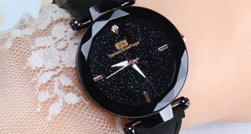 В столице у туриста украли часы